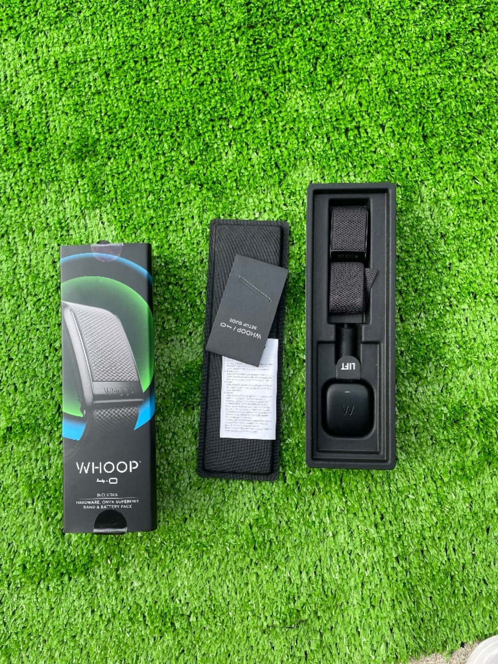 WHOOP 4.0 Fitness Tracker Band in Black